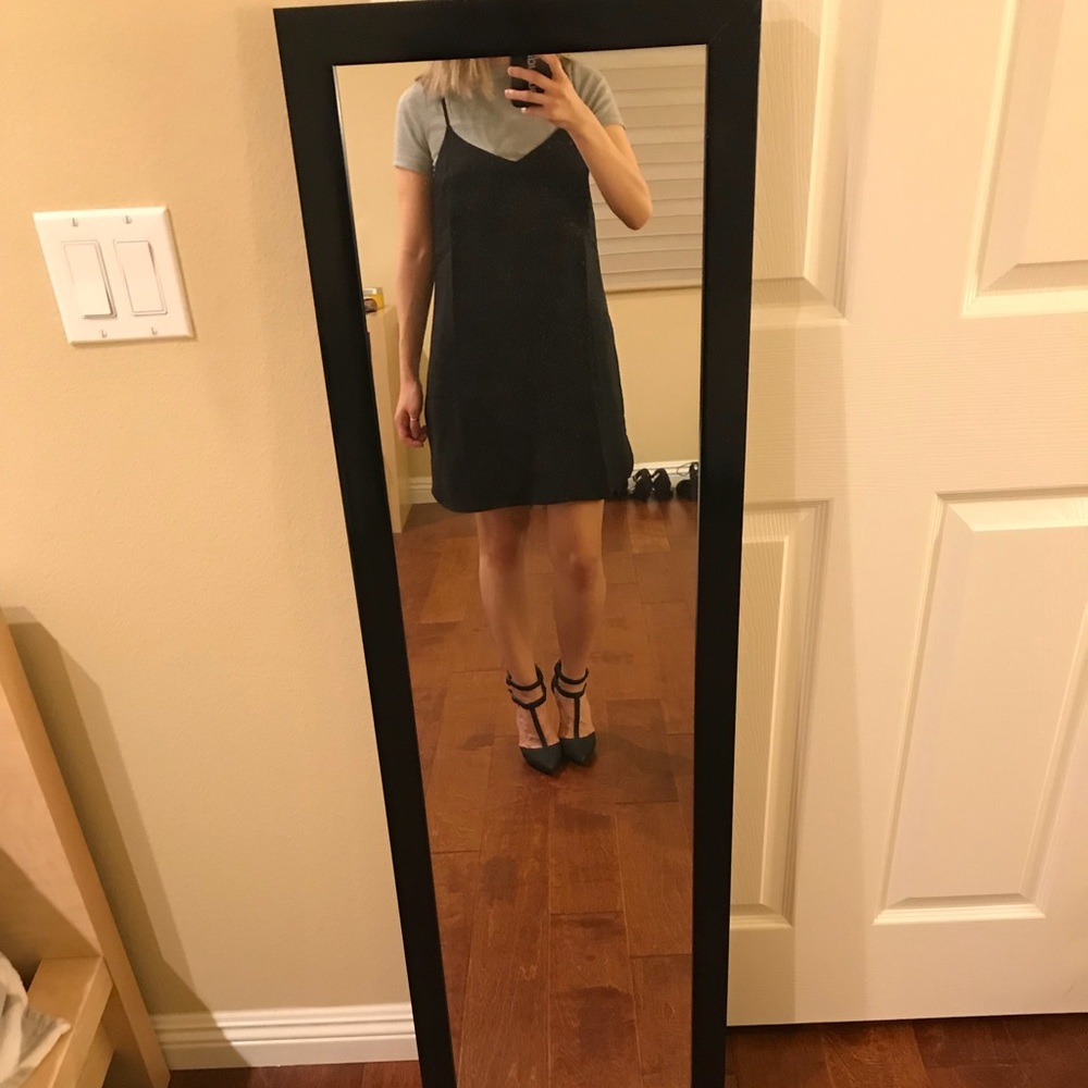 Missguided - Black Crepe Shift Dress